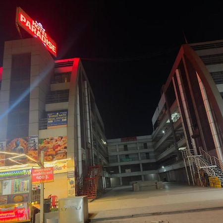 Hotel Paradise -Ahmedabad Extérieur photo